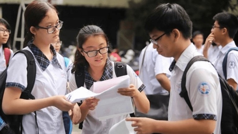 Hà Nội: Giảm áp lực thi tốt nghiệp THPT năm 2025, nâng cao chất lượng dạy và học