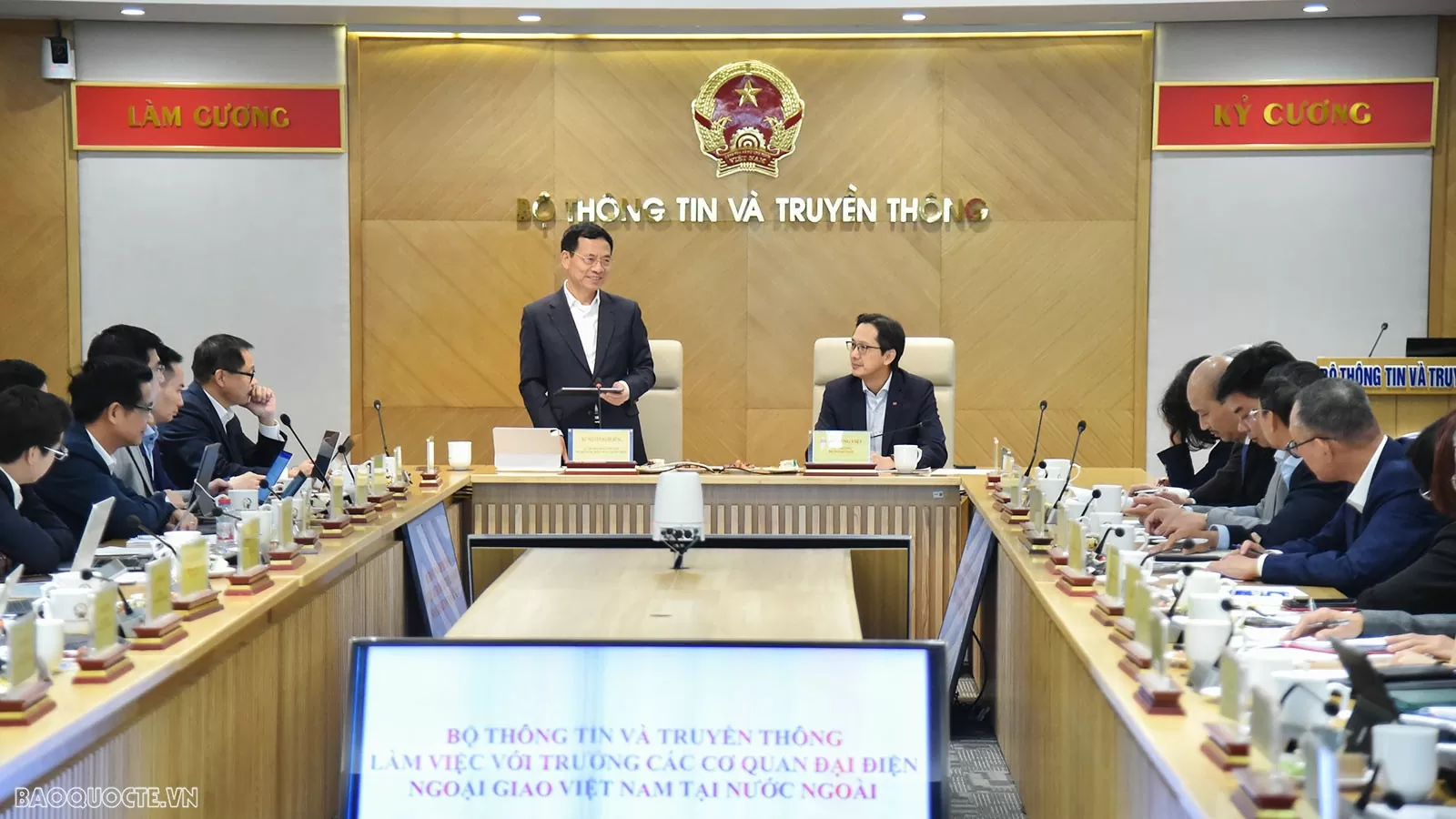 Đoàn Trưởng cơ quan đại diện Việt Nam ở nước ngoài bổ nhiệm năm 2024 làm việc tại Bộ Thông tin và Truyền thông Đoàn Trưởng cơ quan đại diện Việt Nam ở nước ngoài bổ nhiệm năm 2024 làm việc tại Bộ Thông tin và Truyền thông