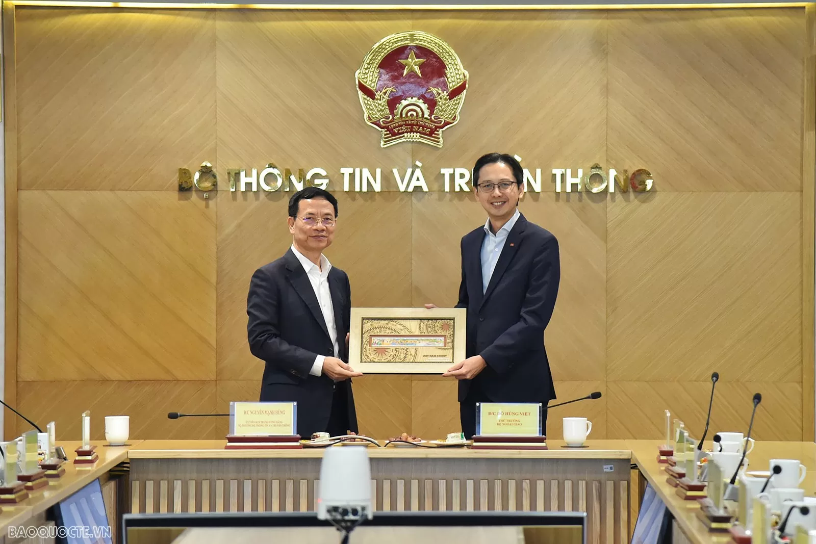 Đoàn Trưởng cơ quan đại diện Việt Nam ở nước ngoài bổ nhiệm năm 2024 làm việc tại Bộ Thông tin và Truyền thông Đoàn Trưởng cơ quan đại diện Việt Nam ở nước ngoài bổ nhiệm năm 2024 làm việc tại Bộ Thông tin và Truyền thông