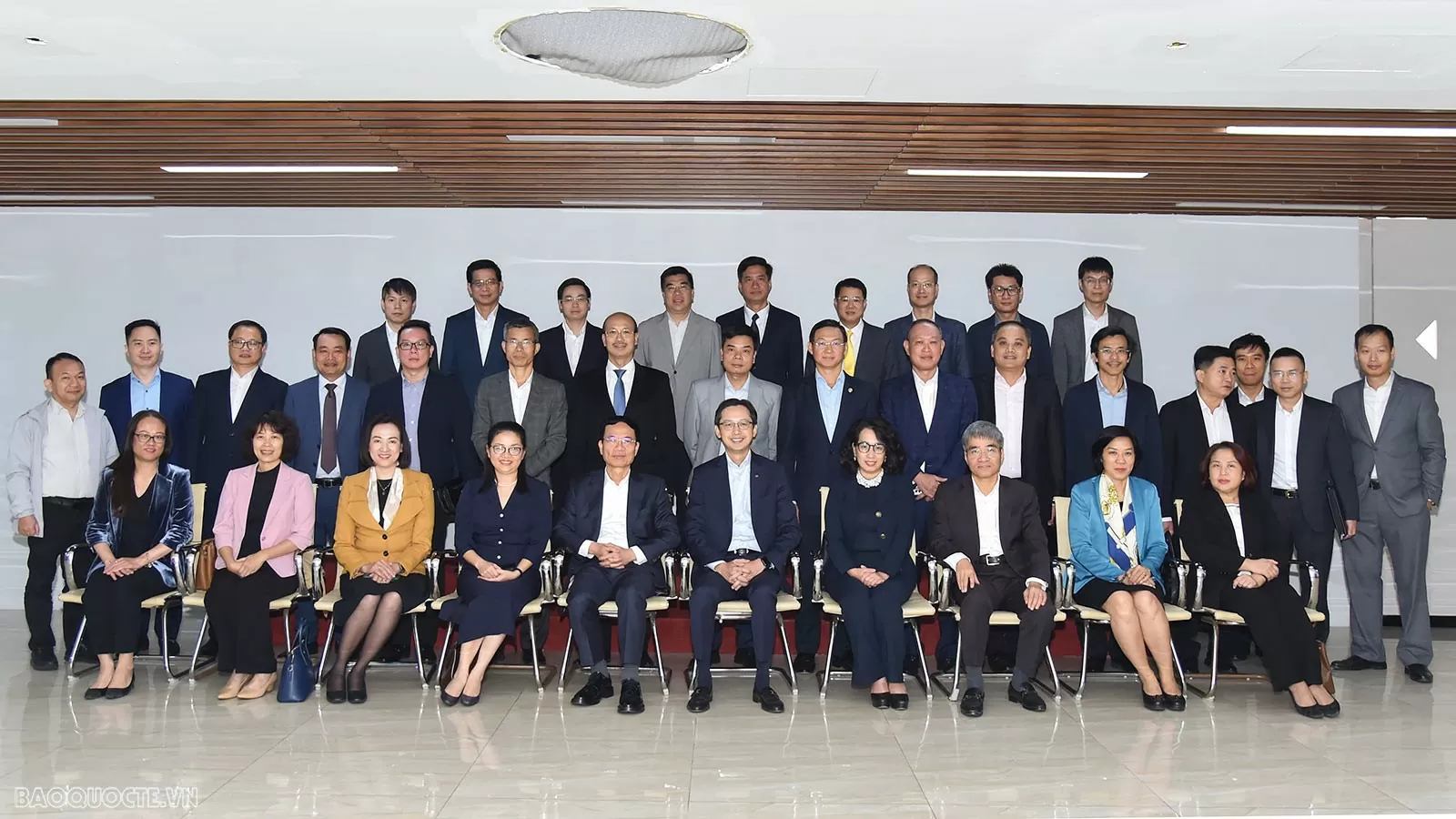 Đoàn Trưởng cơ quan đại diện Việt Nam ở nước ngoài bổ nhiệm năm 2024 làm việc tại Bộ Thông tin và Truyền thông Đoàn Trưởng cơ quan đại diện Việt Nam ở nước ngoài bổ nhiệm năm 2024 làm việc tại Bộ Thông tin và Truyền thông