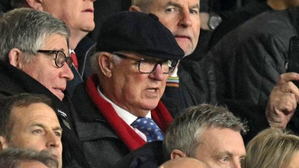 Sir Alex Ferguson lần đầu đến sân cổ vũ thầy trò HLV Amorim