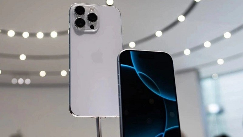 Doanh số iPhone gây thất vọng, Apple đối mặt hàng loạt thách thức