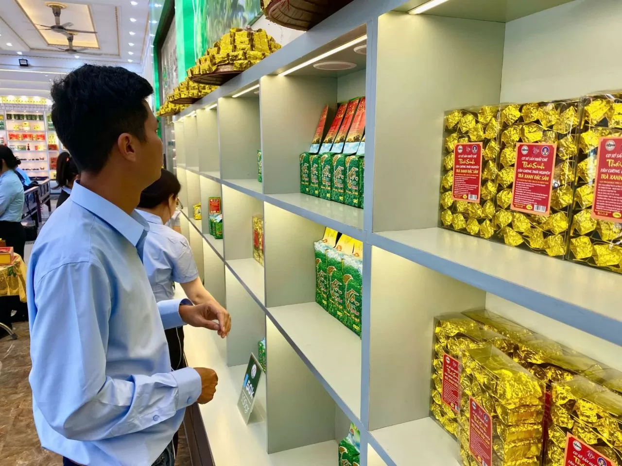 Về nguồn tại Thái Nguyên: Báo Thế giới và Việt Nam khẳng định tinh thần báo chí cách mạng Về nguồn tại Thái Nguyên: Báo Thế giới và Việt Nam khẳng định tinh thần báo chí cách mạng