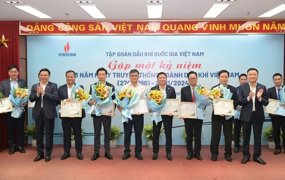 Chủ tịch HĐTV PetroVietnam: Văn hóa doanh nghiệp đã góp phần biến áp lực thành động lực Chủ tịch HĐTV PetroVietnam: Văn hóa doanh nghiệp đã góp phần biến áp lực thành động lực