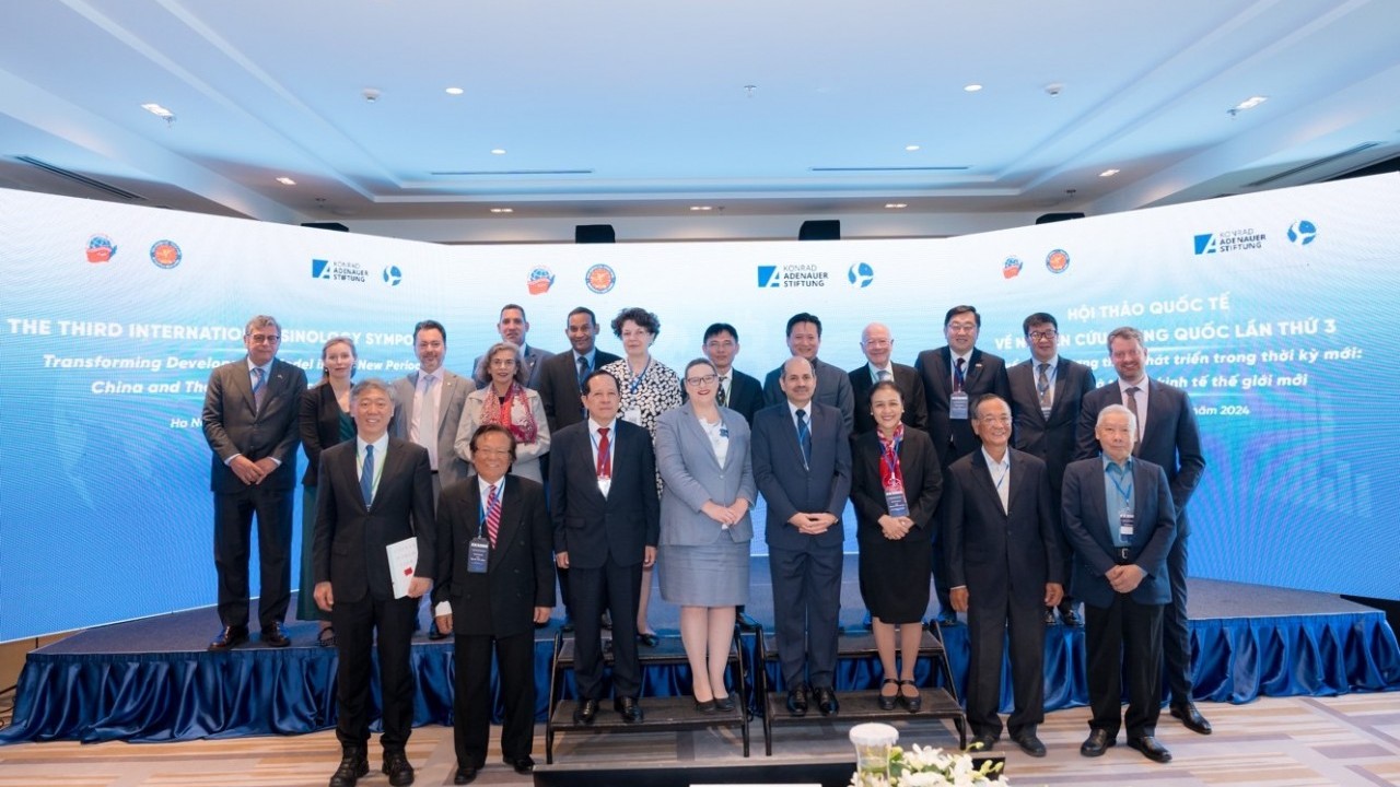 'Mổ xẻ' mô hình phát triển kinh tế mới của Trung Quốc