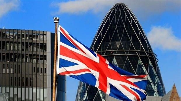 Công bố kế hoạch tăng thuế mới nhất chưa lâu, lòng tin của doanh nghiệp Anh đã sụt giảm nghiêm trọng