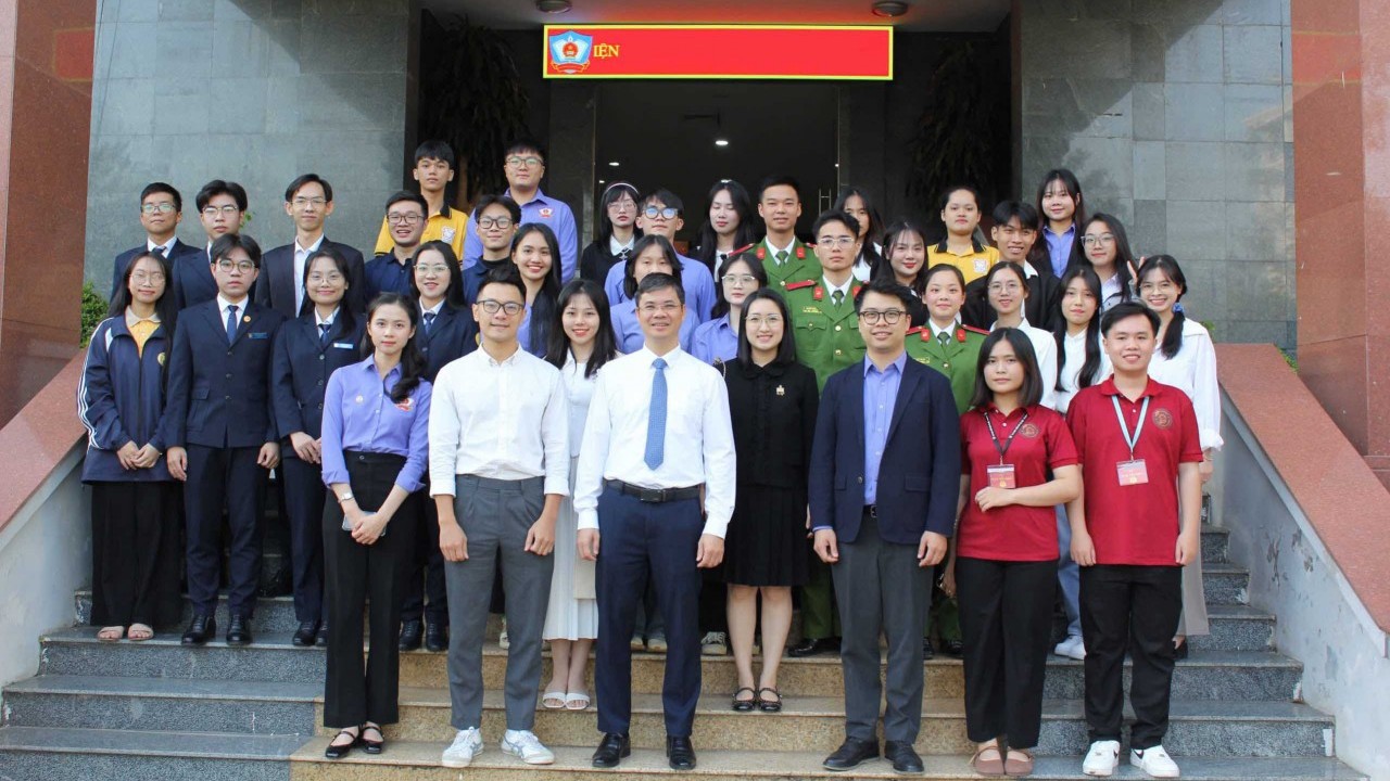 Trường Đại học Kiểm sát Hà Nội tổ chức Hội thảo khoa học sinh viên liên trường lần thứ IV năm 2024