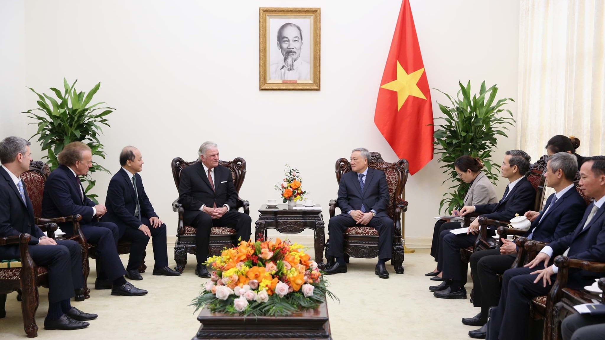 Phó Thủ tướng Thường trực Chính phủ Nguyễn Hòa Bình tiếp mục sư Franklin