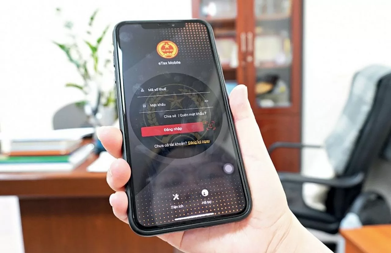 Cảnh bác các chiêu trò lừa đảo cài đặt phần mềm dịch vụ công và làm hộ chiếu online Cảnh bác các chiêu trò lừa đảo cài đặt phần mềm dịch vụ công và làm hộ chiếu online