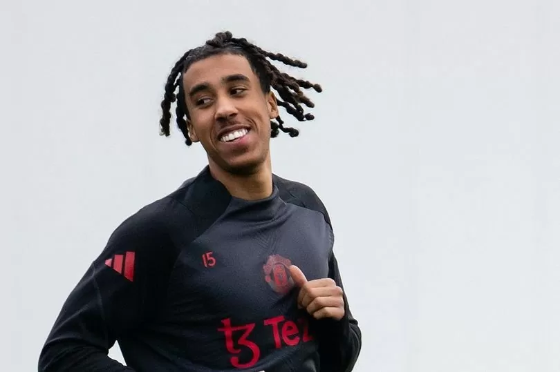 MU ra mắt tân binh Leny Yoro ở trận đại chiến với Arsenal MU ra mắt tân binh Leny Yoro ở trận đại chiến với Arsenal