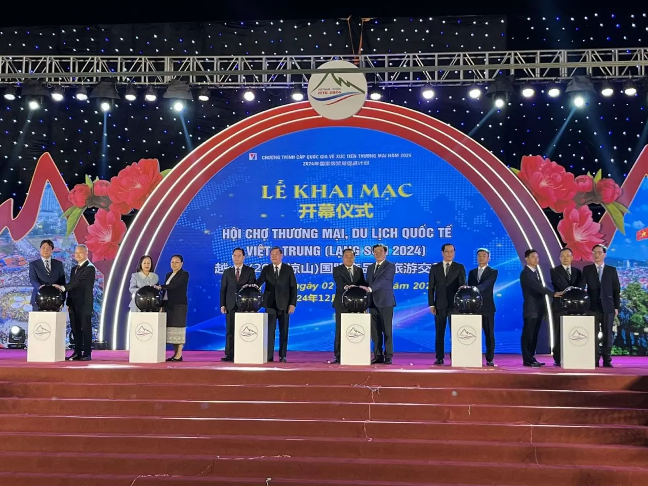 Khai mạc Hội chợ Thương mại, Du lịch quốc tế Việt-Trung Khai mạc Hội chợ Thương mại, Du lịch quốc tế Việt-Trung