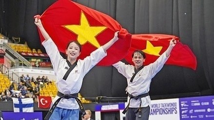 Giải vô địch quyền taekwondo thế giới: Châu Tuyết Vân giành huy chương vàng thứ hai