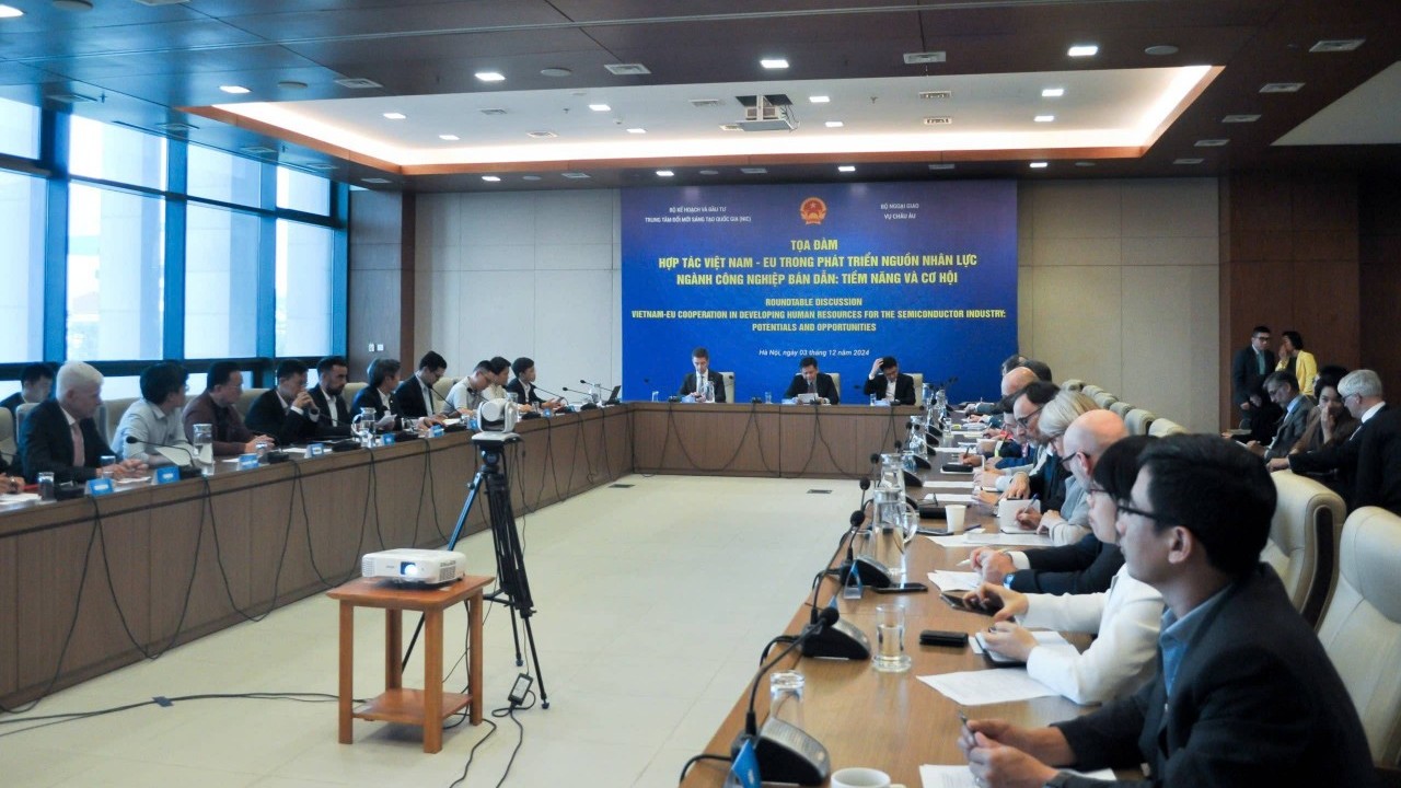 Hợp tác Việt Nam-EU: Hướng tới mục tiêu đào tạo 50.000 kỹ sư bán dẫn đến năm 2030