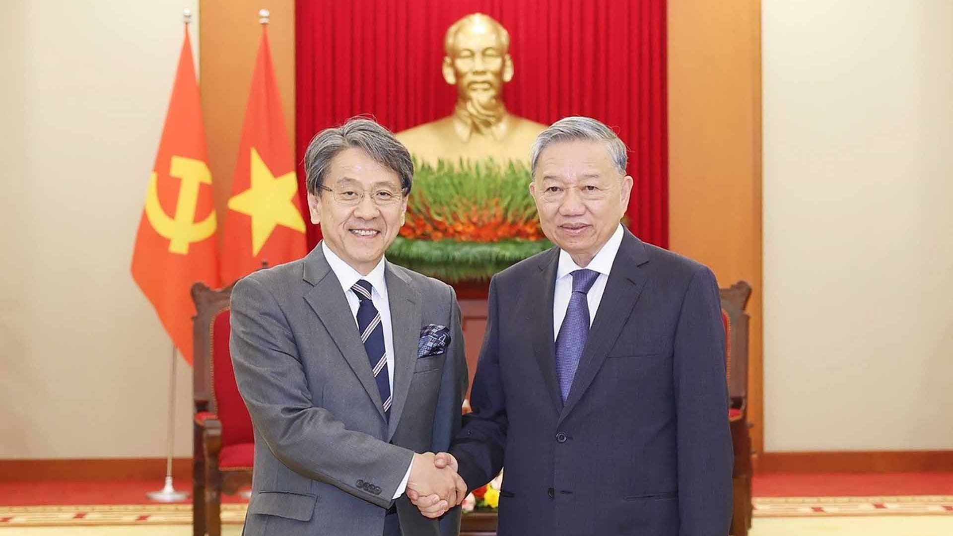 Tổng Bí thư Tô Lâm tiếp Chủ tịch Hội đồng quản trị Ngân hàng hợp tác quốc tế Nhật Bản