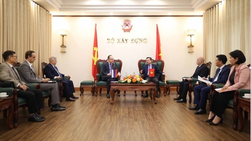 Tăng cường hơn nữa quan hệ hợp tác giữa Bộ Xây dựng với Đại sứ quán và các đối tác Nga