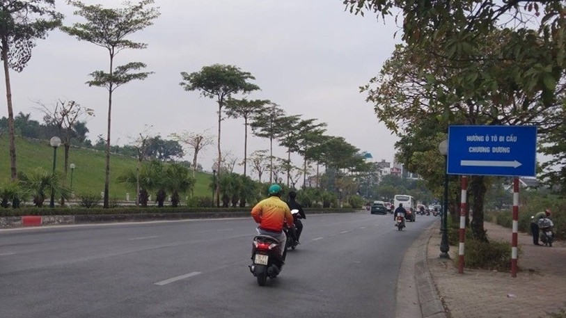 Tin không khí lạnh: Từ ngày 7/12, Hà Nội, Bắc Bộ, Bắc Trung Bộ chuyển rét; Bắc-Trung Trung Bộ mưa to cục bộ; vịnh Bắc Bộ gió giật cấp 7-8