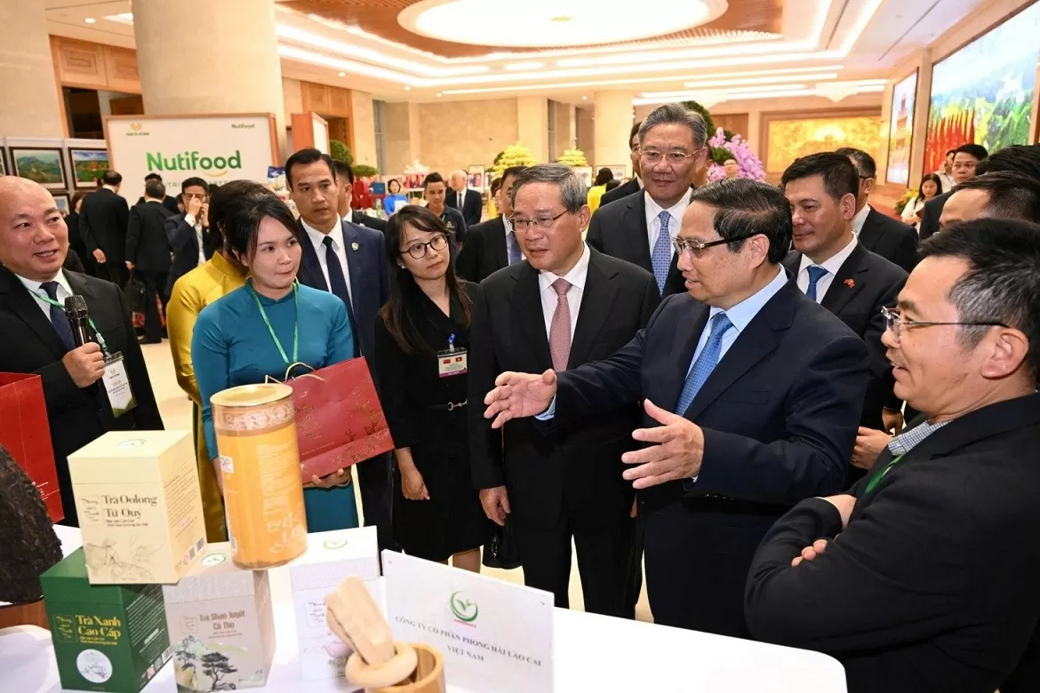 Đại sứ Phạm Sao Mai: Thiết thực hướng tới kỷ niệm 75 năm quan hệ ngoại giao Việt Nam-Trung Quốc Đại sứ Phạm Sao Mai: Thiết thực hướng tới kỷ niệm 75 năm quan hệ ngoại giao Việt Nam-Trung Quốc