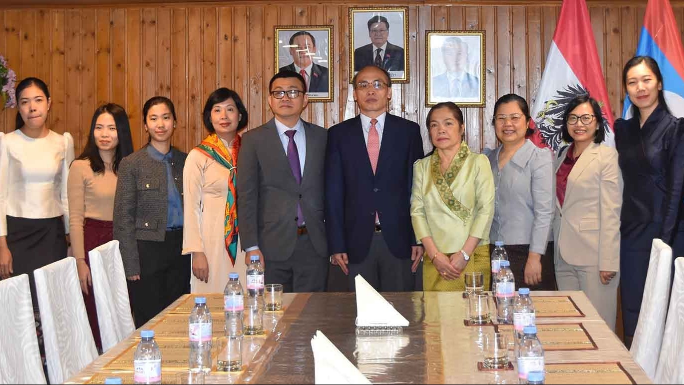 Đại sứ quán Việt Nam tại Áo chúc mừng 49 năm Quốc khánh Lào