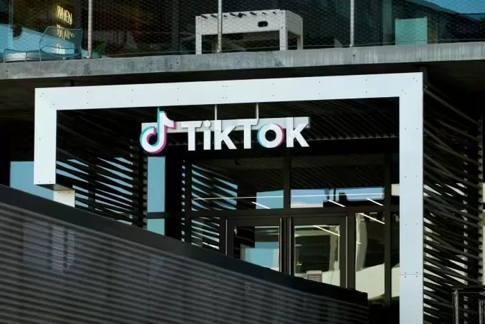 Tiktok. Tiktok.