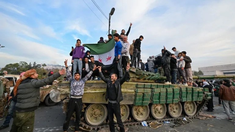 Phe đối lập chiếm đài truyền hình Syria, ra ‘Tuyên bố số 1’, Mỹ theo dõi chặt chẽ