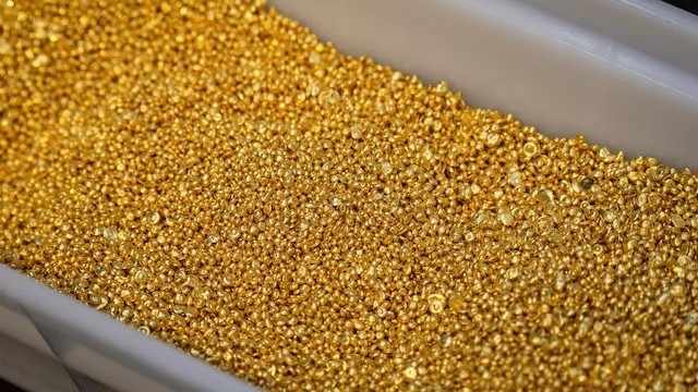 Giá vàng hôm nay 10/12/2024: Giá vàng bất ngờ đảo chiều, người chơi lớn nhất thế giới ‘quay xe’ sau chiến thắng của ông Trump, giá vàng nhẫn thuận đà