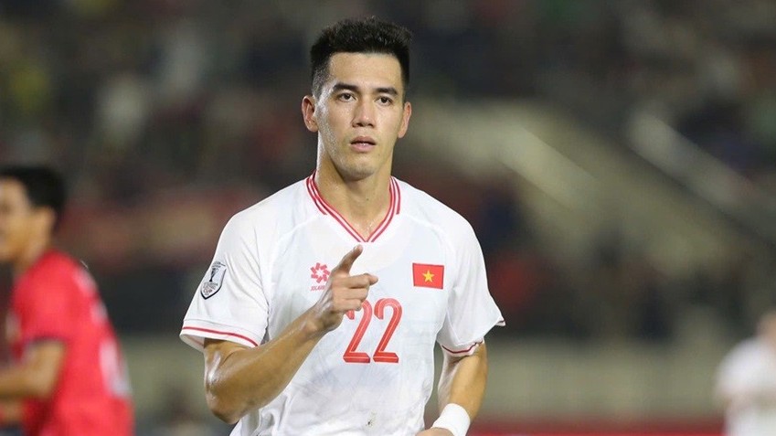 Lào 1 - 4 Việt Nam: Thắng nhưng không dễ