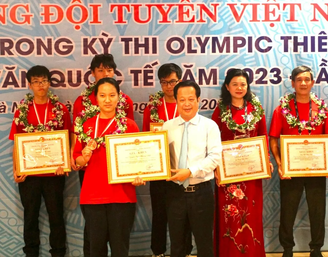 Giáo dục Giáo dục