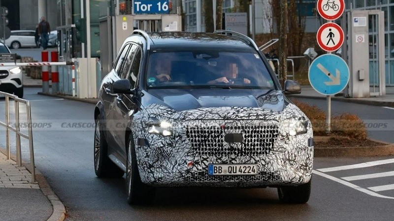 Mercedes-Maybach GLS 2026 lộ diện trên đường phố