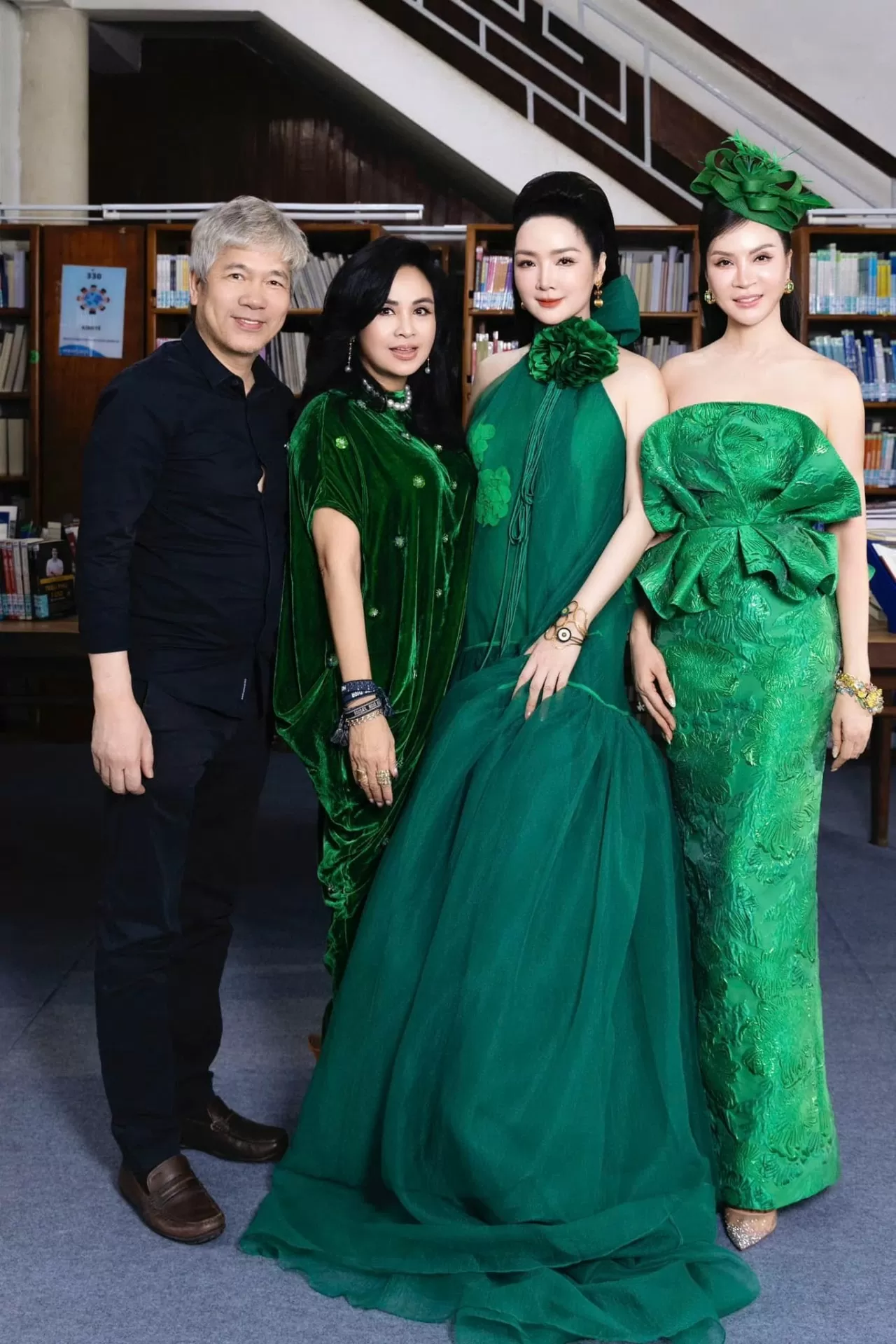 Sao Việt Sao Việt