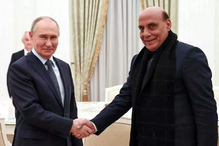 Điểm tin thế giới sáng 11/12: Trung Quốc hạn chế thị thực một số nhân viên Mỹ, châu Âu sợ Iran leo thang hạt nhân Điểm tin thế giới sáng 11/12: Trung Quốc hạn chế thị thực một số nhân viên Mỹ, châu Âu sợ Iran leo thang hạt nhân