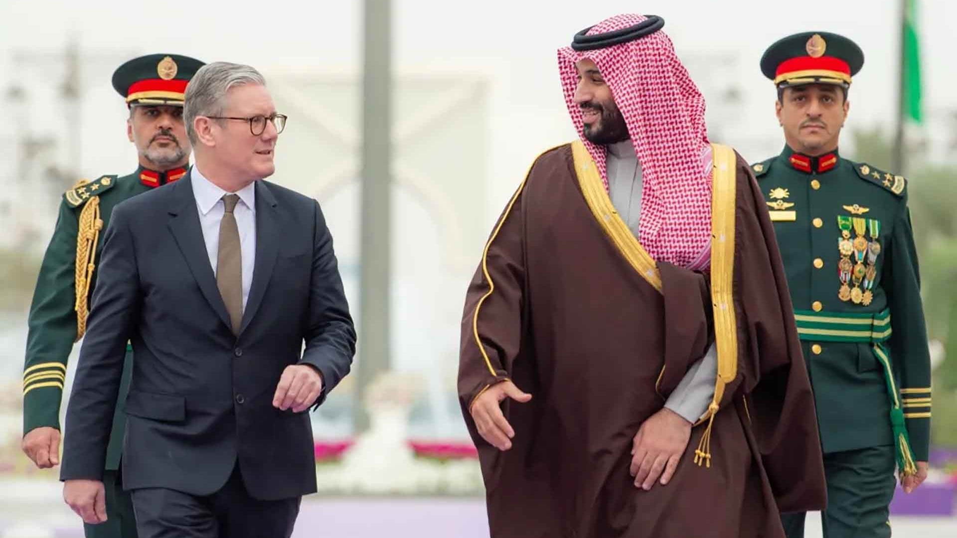 Thủ tướng Anh tới Trung Đông và Cyprus: Chuyến thăm mở đường