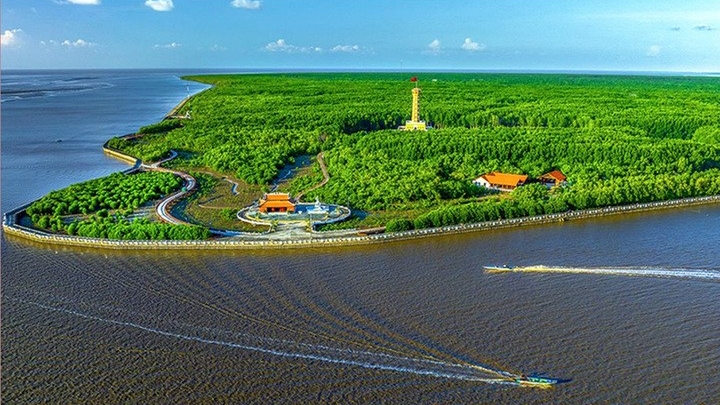 Cà Mau bứt phá, vươn mình nhờ đường cao tốc, cảng biển, sân bay...