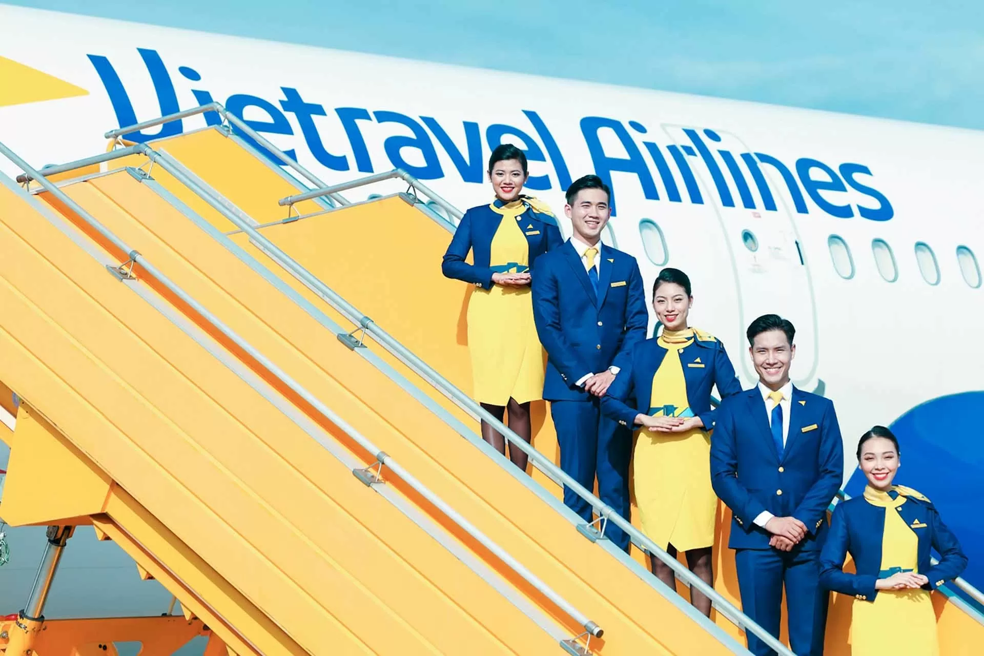 T&T Group trở thành cổ đông chiến lược của Vietravel Airlines T&T Group trở thành cổ đông chiến lược của Vietravel Airlines