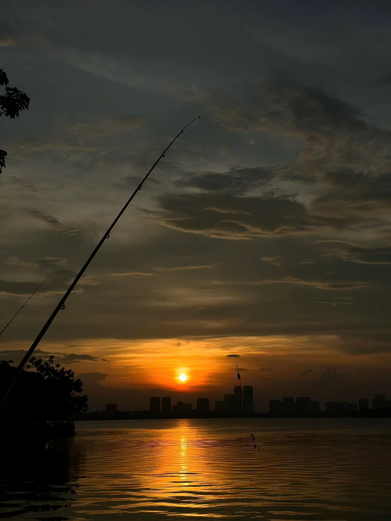 Chơi mạng xã hội chứ đừng để mạng xã hội chơi bạn! Chơi mạng xã hội chứ đừng để mạng xã hội chơi bạn!