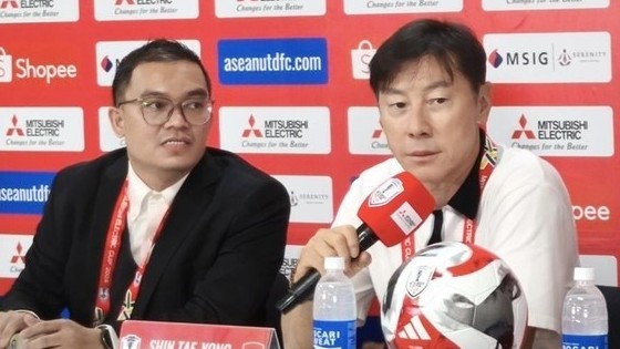 HLV Shin xin lỗi người hâm mộ Indonesia sau trận hòa Lào