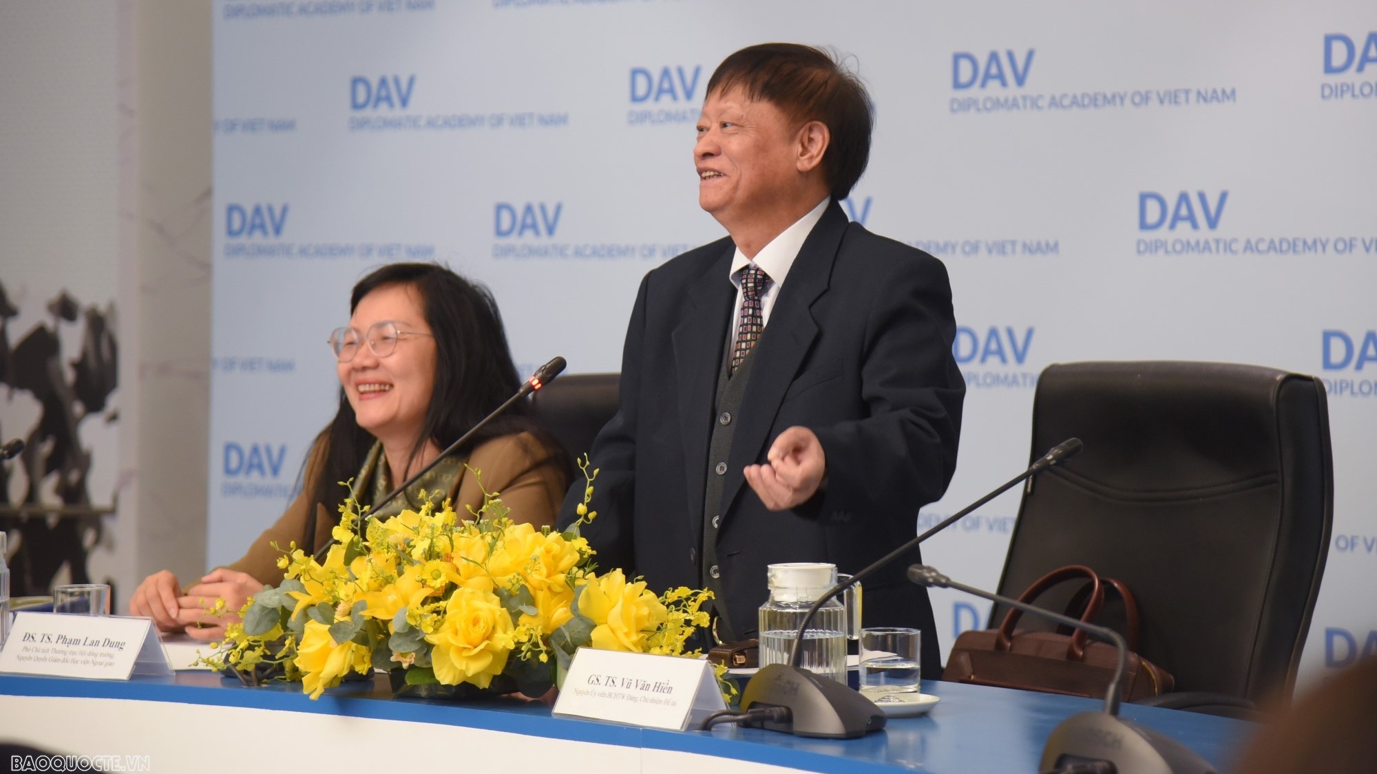 Hội thảo về tăng cường quốc phòng, an ninh, đối ngoại ở Việt Nam