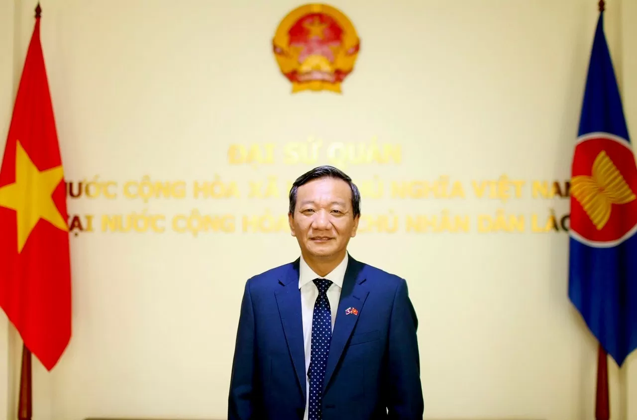 Đại sứ Nguyễn Minh Tâm: Quyết tâm và ưu tiên cao nhất thúc đẩy hợp tác toàn diện Việt Nam-Lào Đại sứ Nguyễn Minh Tâm: Quyết tâm và ưu tiên cao nhất thúc đẩy hợp tác toàn diện Việt Nam-Lào