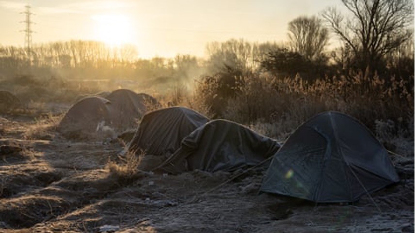 Ít nhất năm người thiệt mạng trong vụ xả súng quanh trại tị nạn ở Pháp