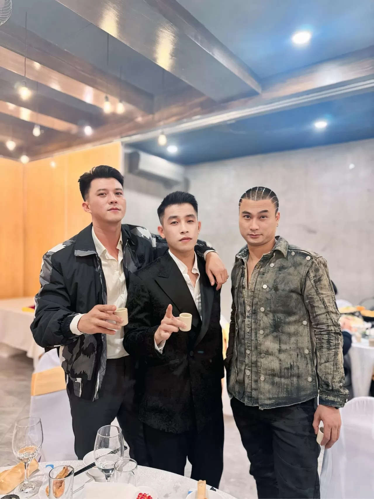 Hồng Diễm xinh đẹp tuổi 41, Trương Ngọc Ánh mặn mà, quyến rũ Hồng Diễm xinh đẹp tuổi 41, Trương Ngọc Ánh mặn mà, quyến rũ