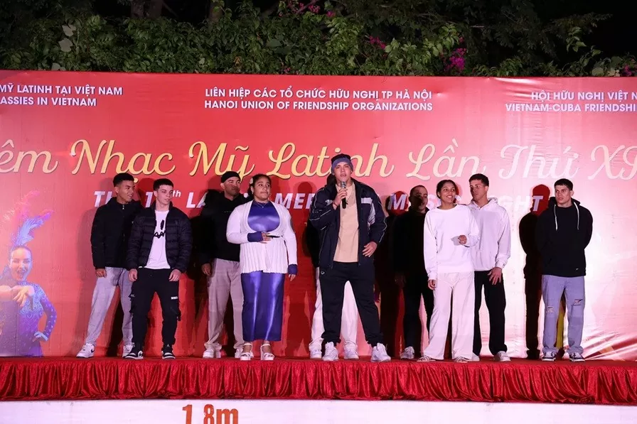 Vũ điệu sôi động của đêm nhạc Mỹ Latinh - biểu tượng kết nối châu lục Vũ điệu sôi động của đêm nhạc Mỹ Latinh - biểu tượng kết nối châu lục