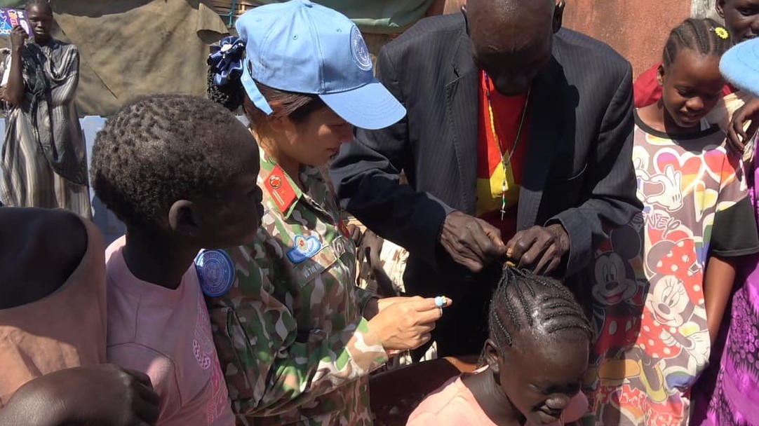 Đội Công binh tích cực hoạt động dân vận chào mừng kỷ niệm Ngày thành lập Quân đội nhân dân Việt Nam