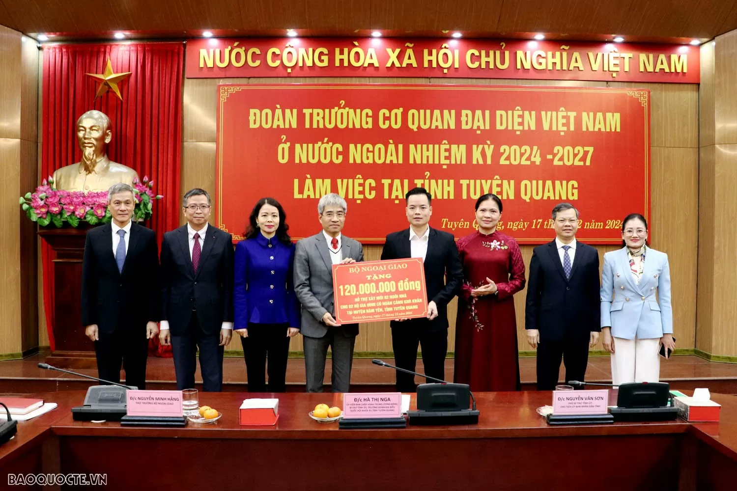 Đoàn Trưởng cơ quan đại diện Việt Nam ở nước ngoài làm việc với lãnh đạo tỉnh Tuyên Quang Đoàn Trưởng cơ quan đại diện Việt Nam ở nước ngoài làm việc tại tỉnh Tuyên Quang