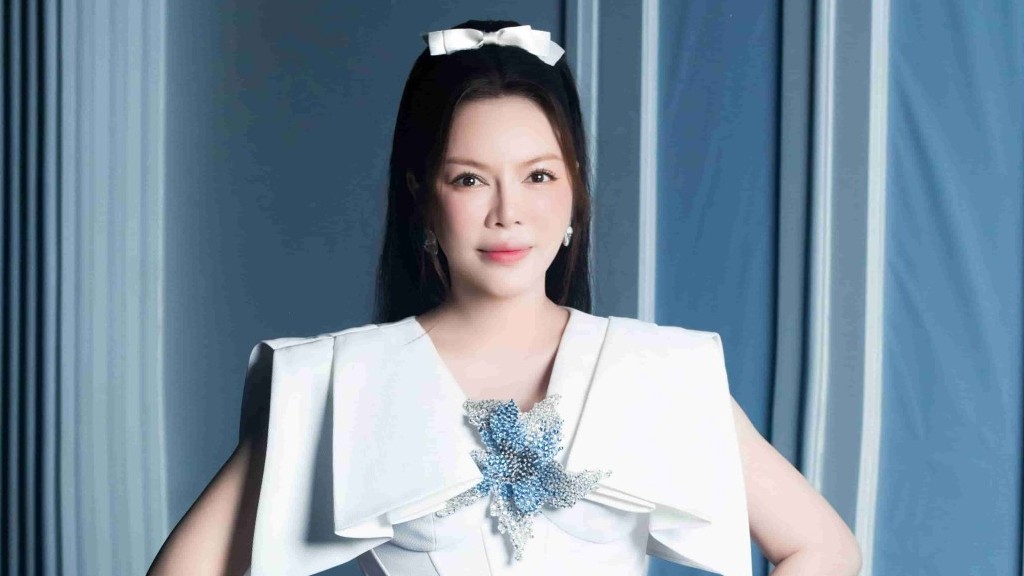 Chiêm ngưỡng gu thời trang tinh tế, đẳng cấp của người đẹp Lý Nhã Kỳ