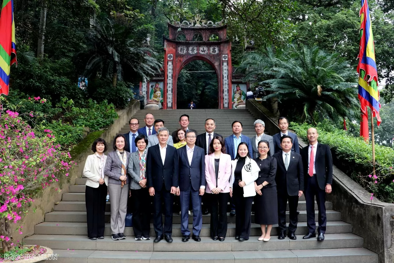 Đoàn các Trưởng cơ quan đại diện Việt Nam tại nước ngoài thăm và làm việc với tỉnh Phú Thọ Đoàn Trưởng cơ quan đại diện Việt Nam tại nước ngoài nhiệm kỳ 2024-2027 thăm và làm việc tại tỉnh Phú Thọ