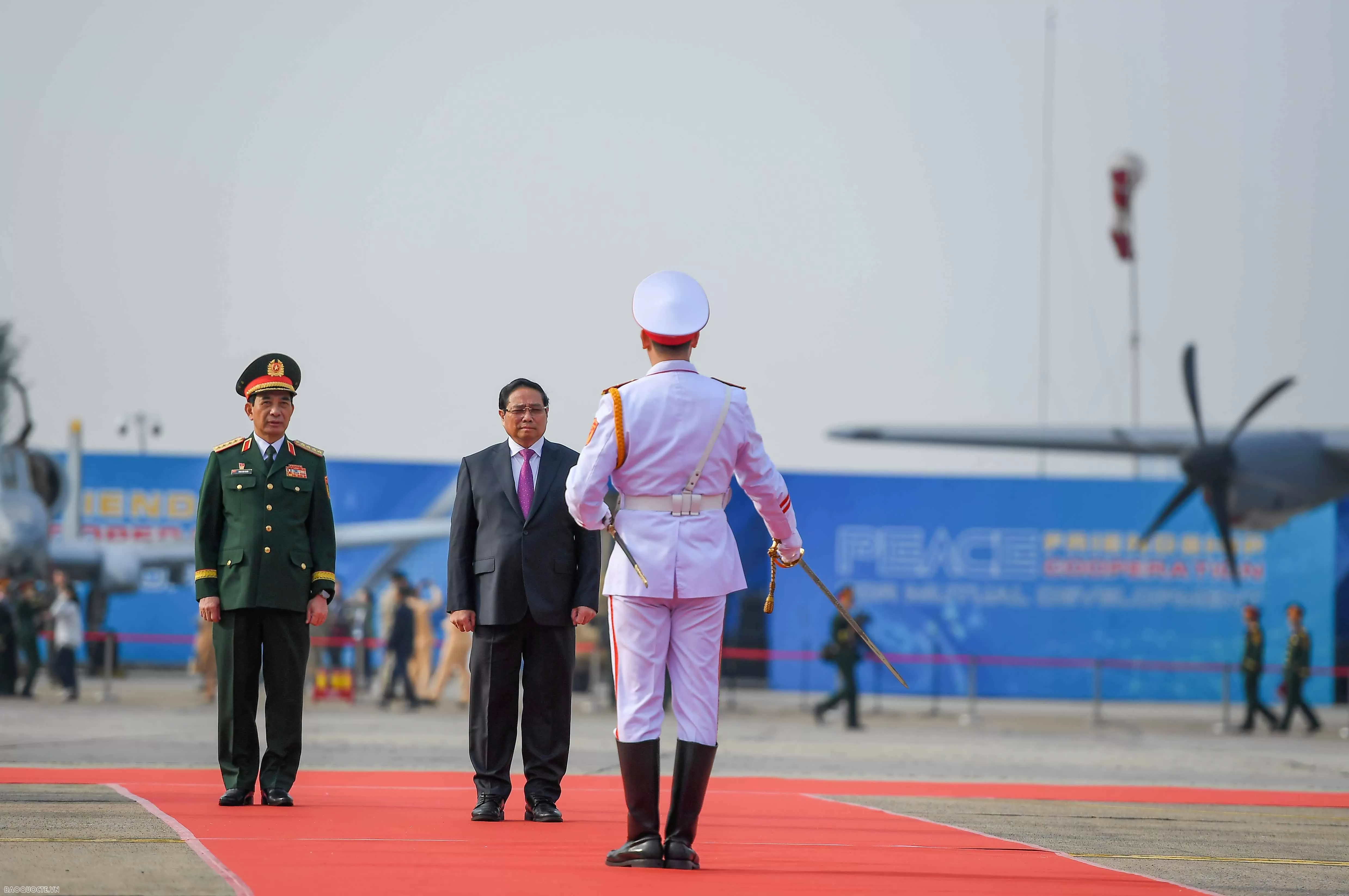 Chính thức khai mạc Triển lãm Quốc phòng quốc tế Việt Nam 2024 Chính thức khai mạc Triển lãm Quốc phòng quốc tế Việt Nam 2024