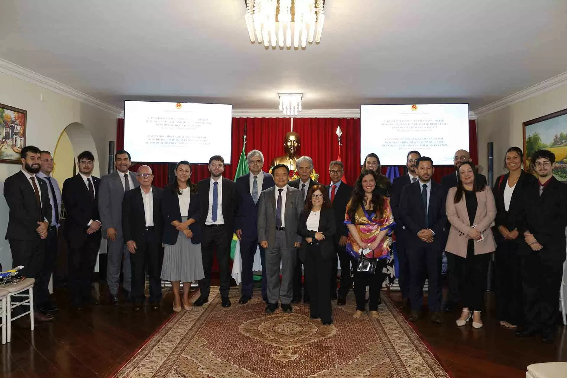 Việt Nam luôn sẵn sàng tạo điều kiện thuận lợi cho các doanh nghiệp Brazil Việt Nam luôn sẵn sàng tạo điều kiện thuận lợi cho các doanh nghiệp Brazil