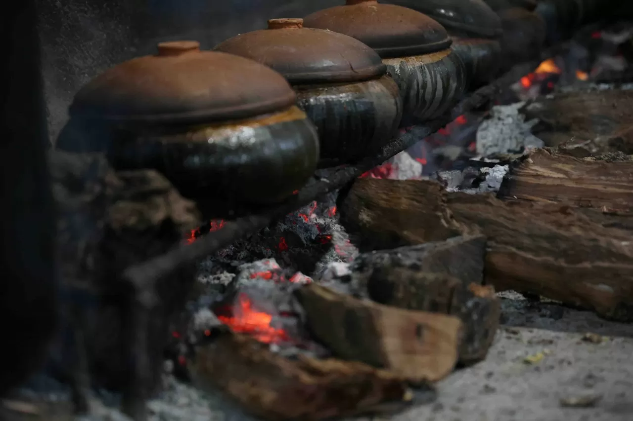 Cá kho làng Vũ Đại - Đặc sản nức tiếng của Hà Nam Cá kho làng Vũ Đại Đặc sản nức tiếng của Hà Nam