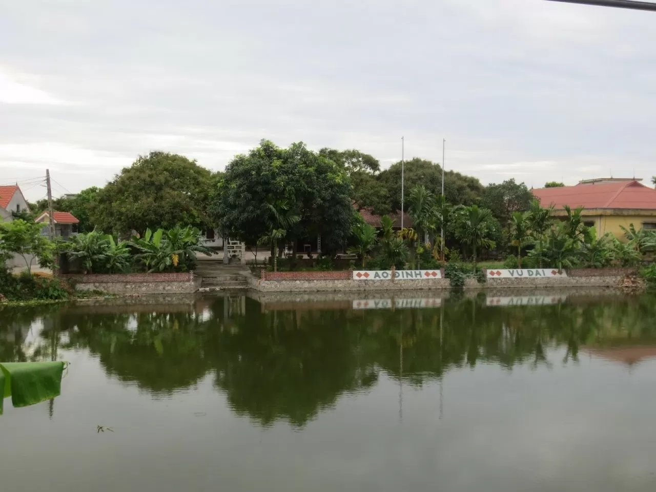 Cá kho làng Vũ Đại - Đặc sản nức tiếng của Hà Nam Cá kho làng Vũ Đại Đặc sản nức tiếng của Hà Nam