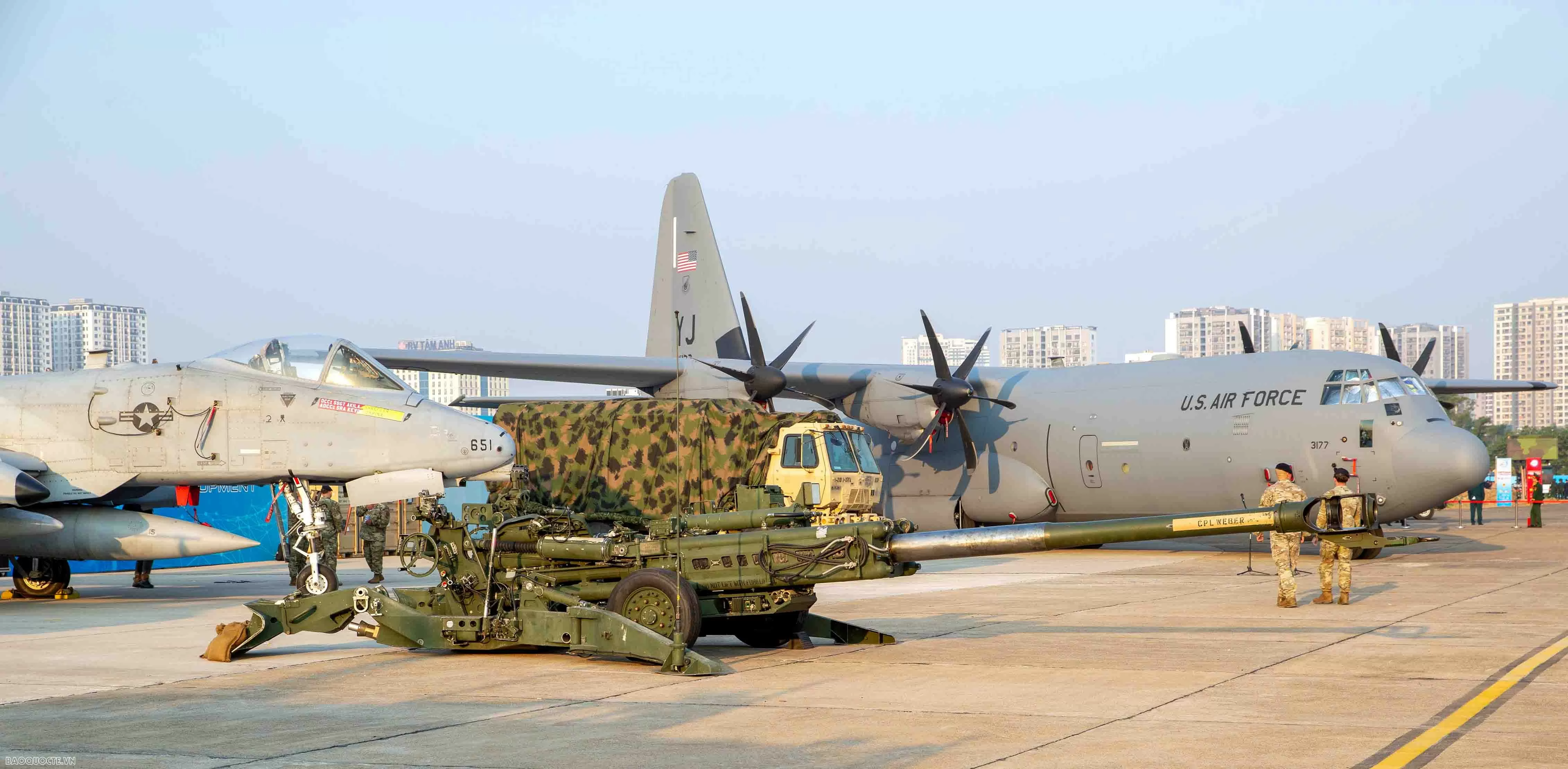 Quan chức Hoa Kỳ: Triển lãm Quốc phòng quốc tế Việt Nam tuyệt vời, thể hiện rõ sức mạnh của Quân đội Việt Nam Quan chức Hoa Kỳ: Triển lãm Quốc phòng quốc tế Việt Nam tuyệt vời, thể hiện rõ sức mạnh Quân đội Việt Nam