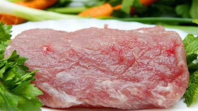 Giá heo hơi hôm nay 20/12: Tăng giảm trái chiều, Trung Quốc trở thành thị trường xuất khẩu thịt heo trọng điểm của Nga